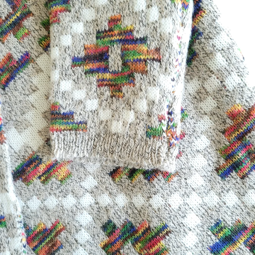 Design Lab Aztec pattern sweater - Picture 3 of 12